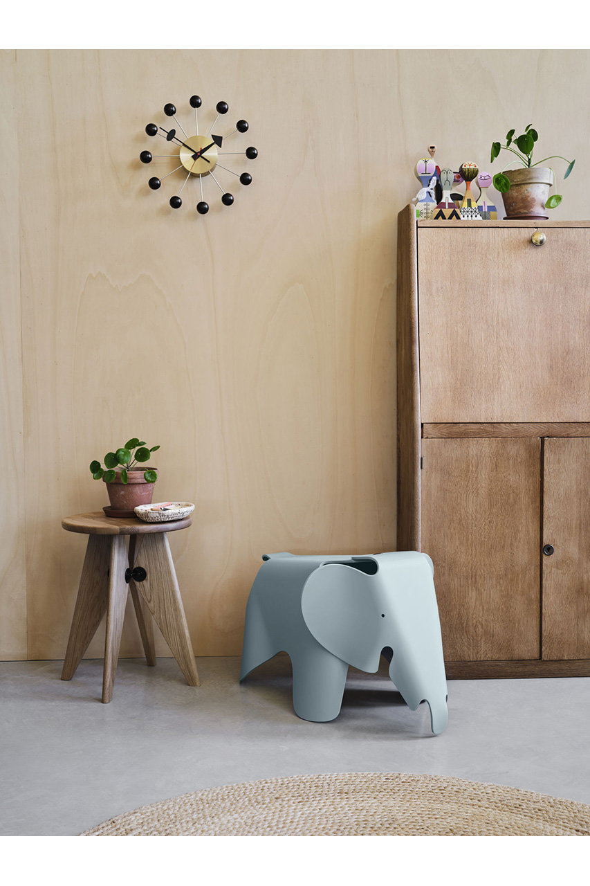 Vitra(ヴィトラ)｜ボール クロック/ビーチ の通販｜ELLESHOP・(エル