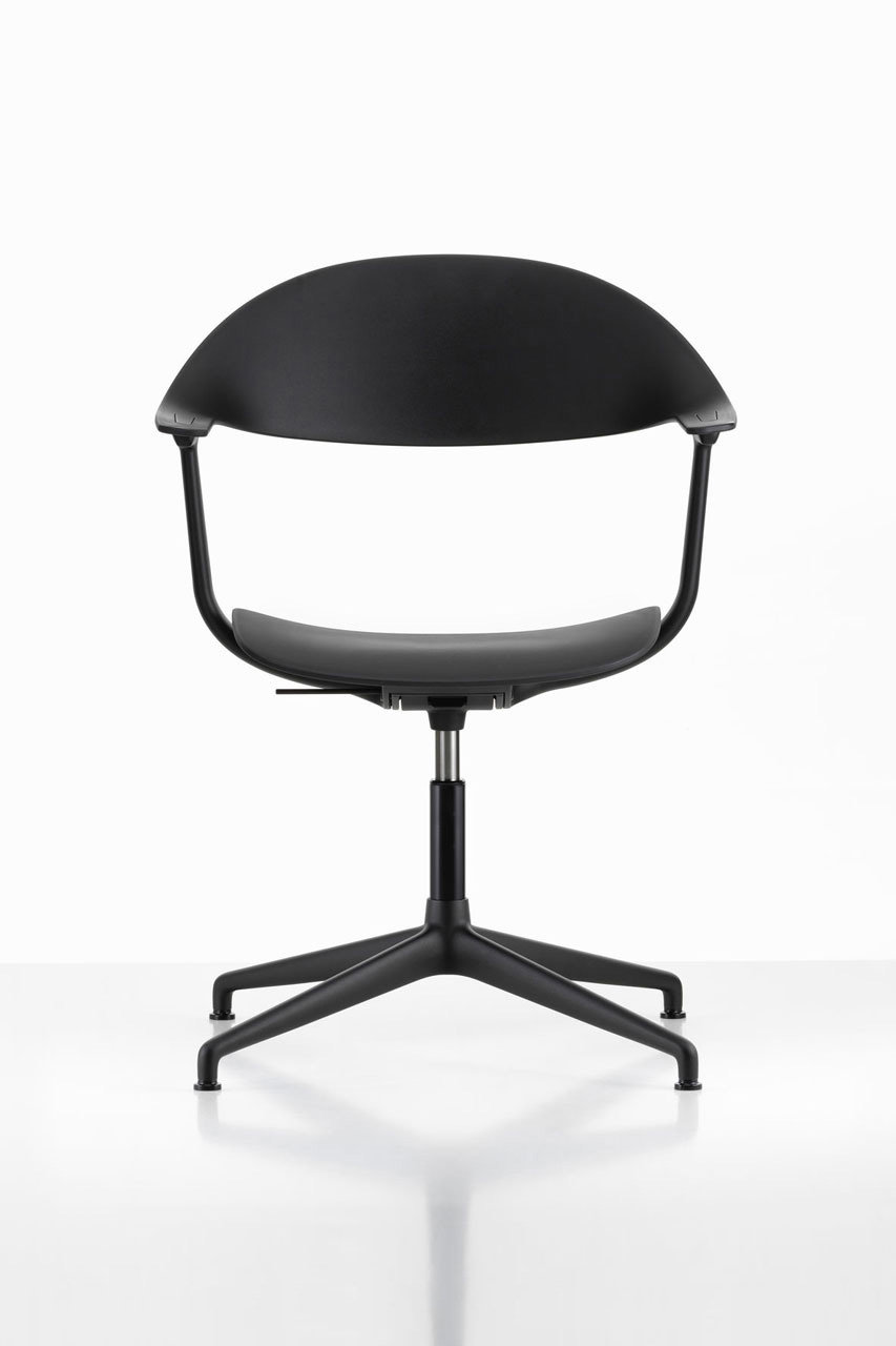 Vitra(ヴィトラ)｜ミント プラスチック/ベーシックダーク RE／ディープ