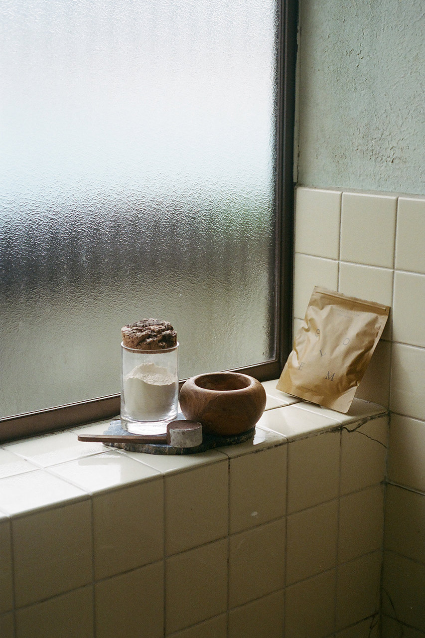 GOLEM(ゴーレム)｜Australia Yellow Clay 200g/- の通販｜ELLESHOP