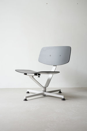 ラーウィー/raawiiのARBA ラウンジ チェア 板座 【メーカー取り寄せ】(510900/510901)