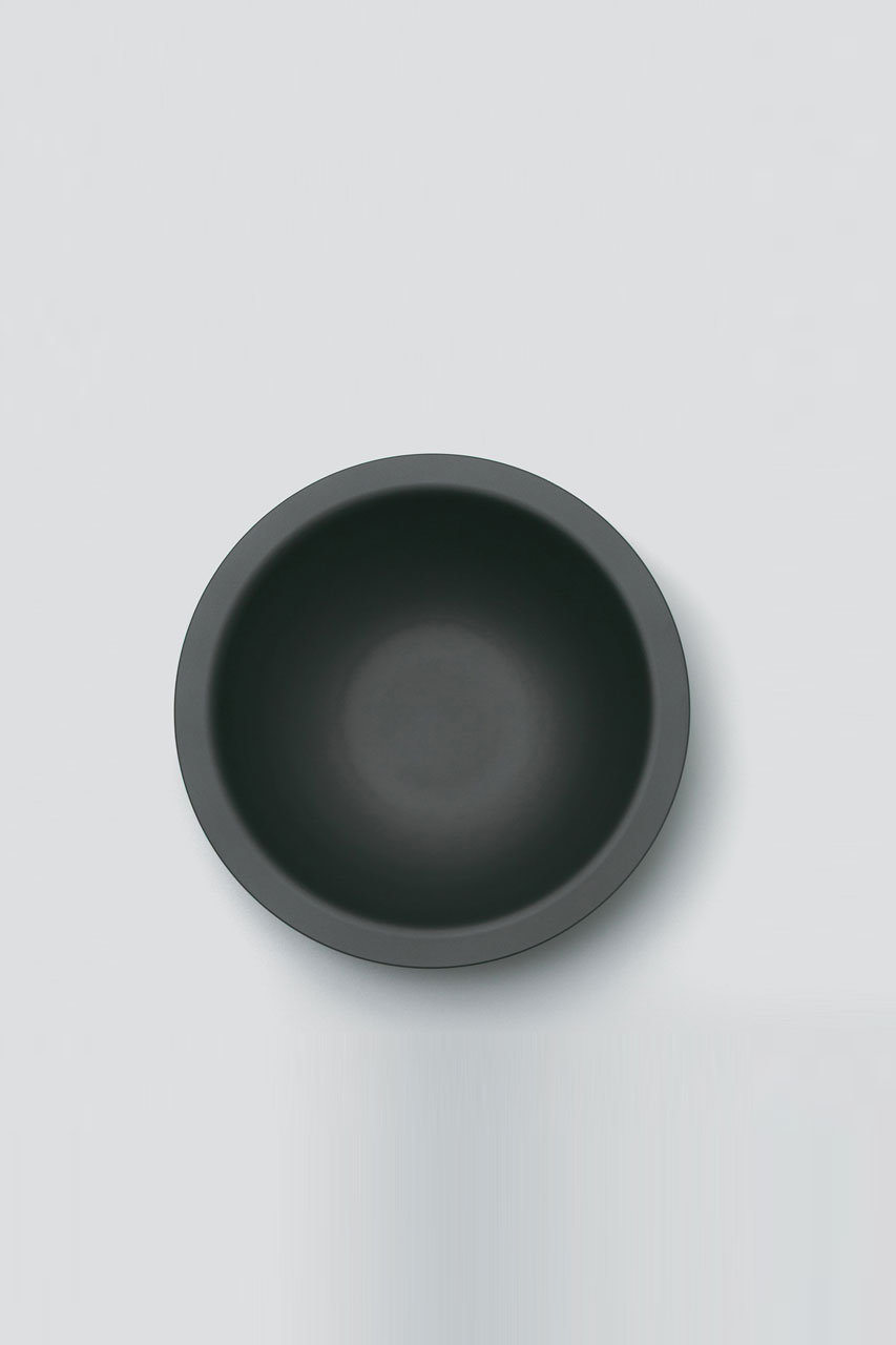 HEGE(ヘゲ)｜Φ250直火深鍋 -Take HEGE Outside-/ブラック の通販