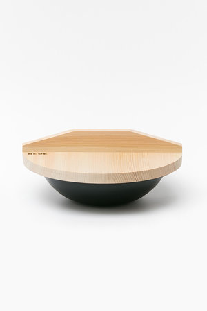 ヘゲ/HEGEのΦ250直火鍋 1.0（木蓋付）(510200/510202)