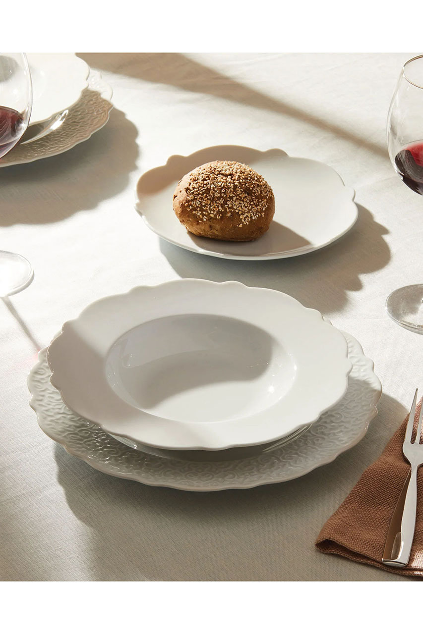 ALESSI(アレッシ)｜DRESSED ディナープレート/ホワイト の通販