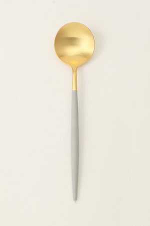 クチポール/CutipolのGOA テーブルスプーン(510100/510104)