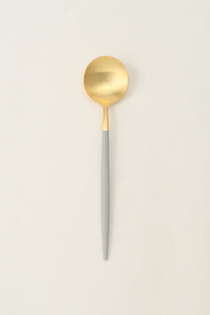 クチポール/CutipolのGOA デザートスプーン(510100/510104)