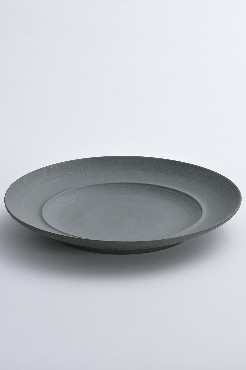 ミシンポタリークリエイション/MISHIM POTTERY CREATIONのCalm リム プレート M(nero/FR106)