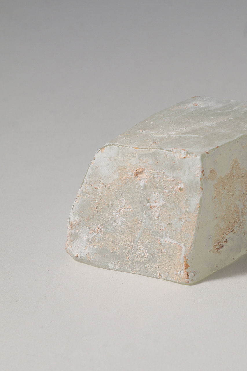 Tomoe Adachi(アダチ トモエ)｜【安達知江】冬小角/A の通販｜ELLESHOP