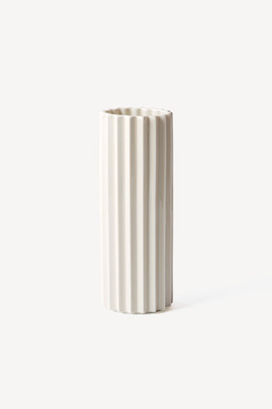 ムスタキビ/MustakiviのPLEATS フラワーベース(510600/510605)