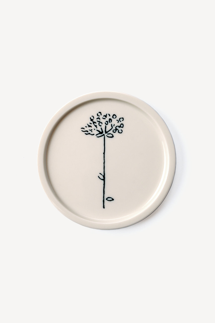 ムスタキビ/MustakiviのPIKKU小皿(SERI/4589759851454)