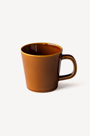 ムスタキビ/MustakiviのSUORA マグカップ