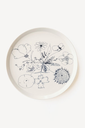 ムスタキビ/MustakiviのPERUS プレート 花束(510100/510101)