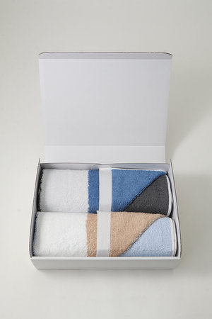 ムスタキビ/Mustakiviのギフトセット いろは バスタオル2枚(510700/510701)