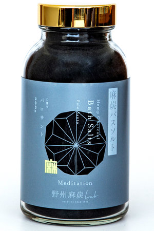 ウィメンズヘルス/Women's Healthの麻炭バスソルト Meditation パロサントの香り【野州麻炭Lab】